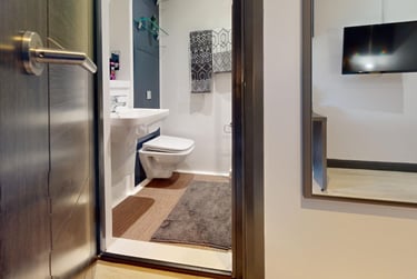 1 bed studio, St Columbas Close, City Centre, Coventry, CV14BX - Image 3